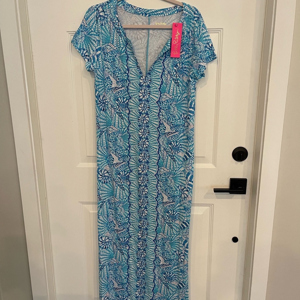 Lily Pulitzer short sleeve maxi dress NWT in Amalfi blue by the seashore.